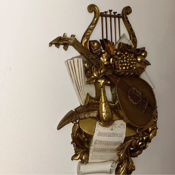 Vtg (71) Gold harp Lute sheet song Music Wall Hanging plastic Art piece 20”X30”